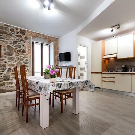 Daniel House Apartamento Bellano Exterior foto